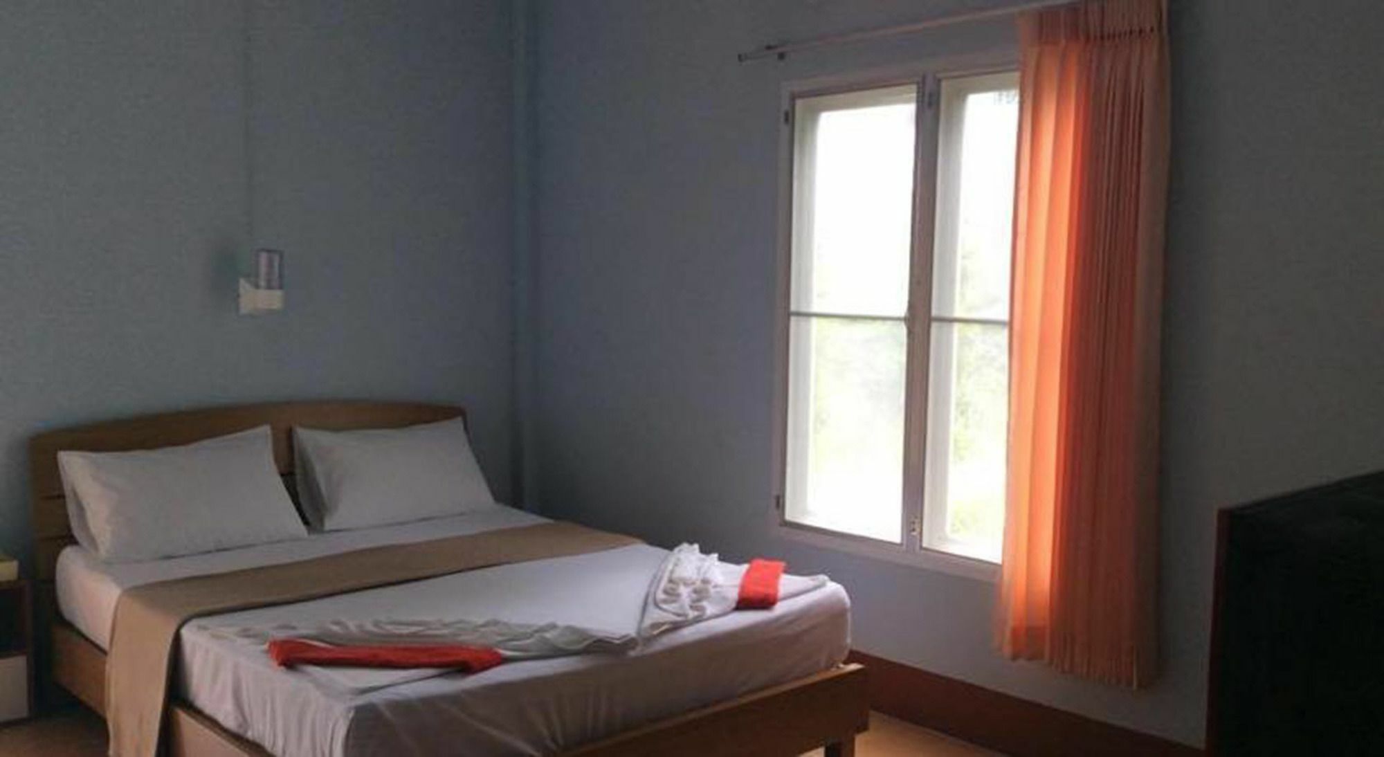 Hostel Bangsak Hut Khao Lak Zewnętrze zdjęcie